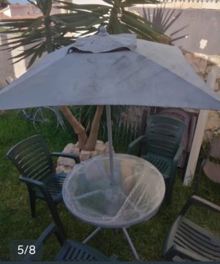 Mesa jardín+4 sillas+regalo sombrilla