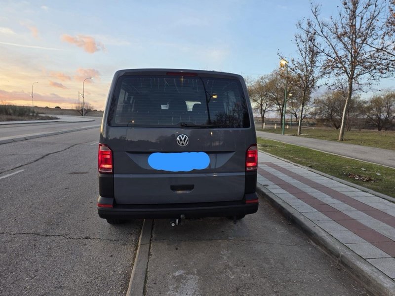 Volkswagen Caravelle 2017, foto 2