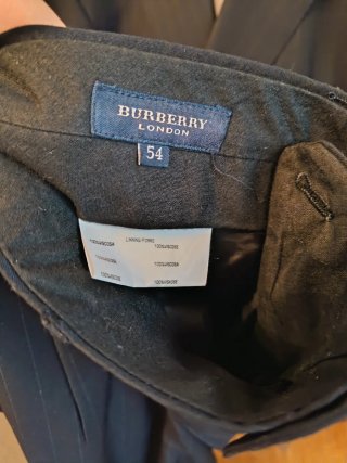 Traje de hombre Burberry original
