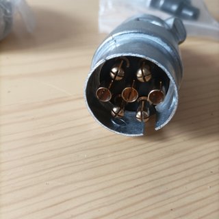 3 Conectores de remolque metálicos