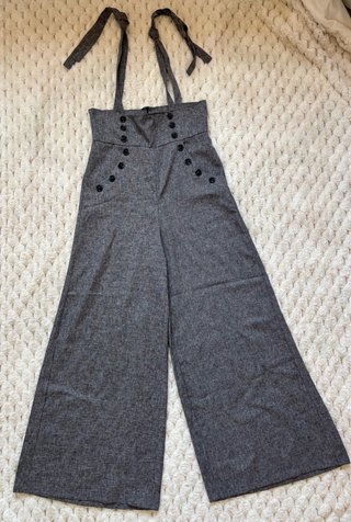 Peto ancho gris botones marineros