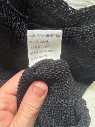 Jersey negro tejido