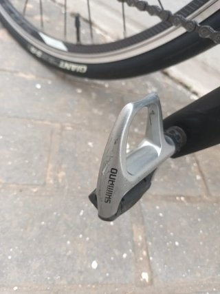 Bicicleta de carretera Giant Contend