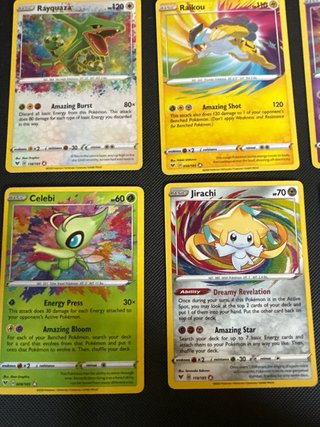 Lote Pokémon TCG Inglés Vivid Voltage Nuevas