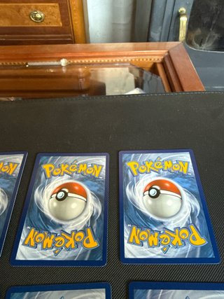 Lote Pokémon TCG Inglés Vivid Voltage Nuevas