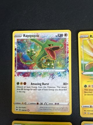 Lote Pokémon TCG Inglés Vivid Voltage Nuevas