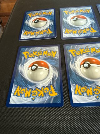 Lote Pokémon TCG Inglés Vivid Voltage Nuevas