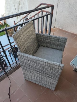 Mesa y sillas de jardín ratán
