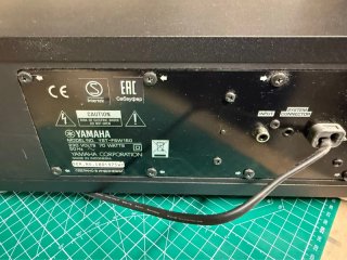 Yamaha YST-FSW150 Subwoofer Preto