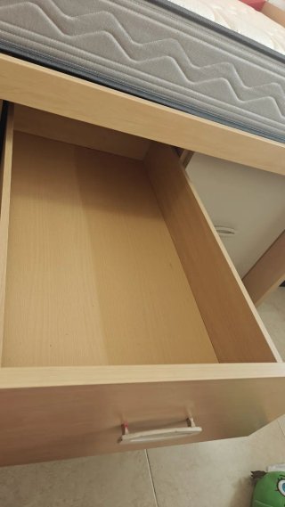 Cama infantil con cajones