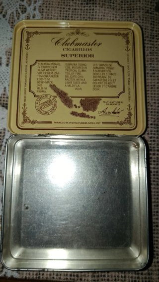 Lata Antigua Cigarrillos Clubmaster Superior