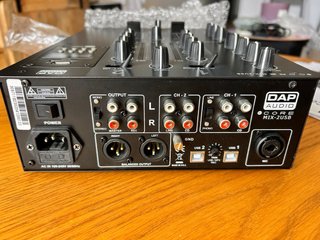 Mesa de Mezclas DAP Audio Core Mix-2 USB - NUEVA!!