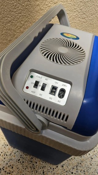 Nevera portátil Outwell 24L 12V/230V