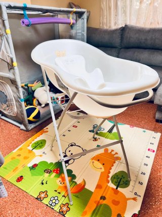 Bañera para bebé con soporte