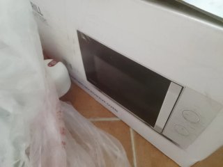 Microondas Toshiba con Grill Blanco