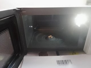 Microondas Toshiba con Grill Blanco