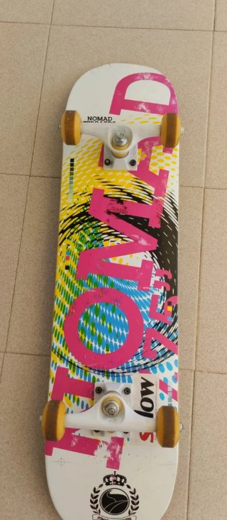 SKATEBOARDS NOMAD 75" NEGOCIABLE!
