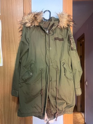 Parka anorak verde con capucha