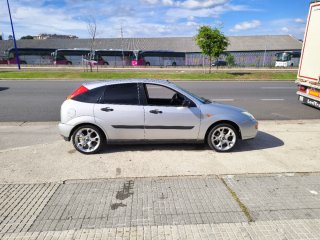 Ford Focus 2000