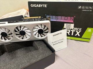 Gigabyte RTX 3070 Vision OC 8GB White (sin usar)