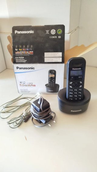 Teléfono Inalámbrico Panasonic KX-TG1311