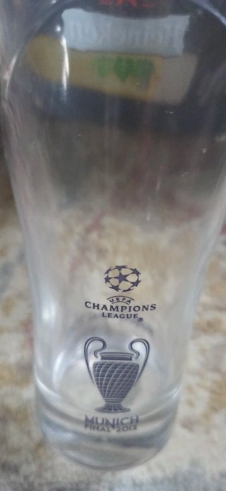 Confezione da 2 bicchieri Heineken UEFA Champions League