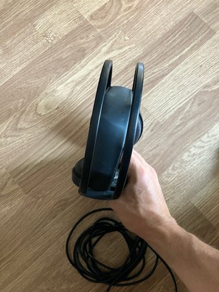 Cascos AKG K99