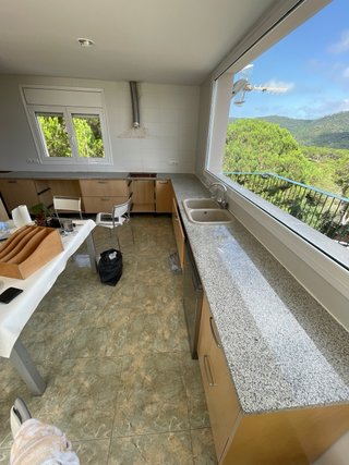 Placas de granito para encimeras cocina baño
