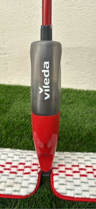 Mopa Vileda con pulverizador