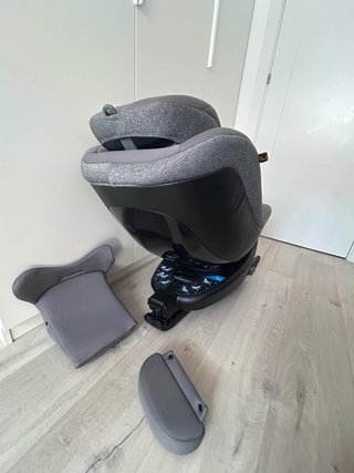 Silla coche bebé gris