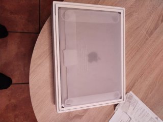 Portátil Apple 8GB RAM 226GB SSD 13
