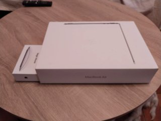 Portátil Apple 8GB RAM 226GB SSD 13