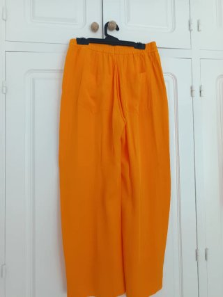 Conjunto naranja Zara
