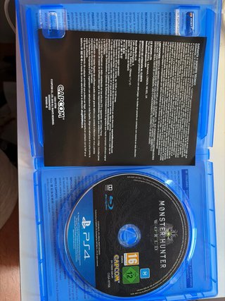 Monster Hunter: World (PS4)