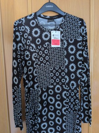Vestido Desigual Negro/Blanco Talla L