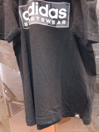 Camiseta Adidas Deportiva Negra