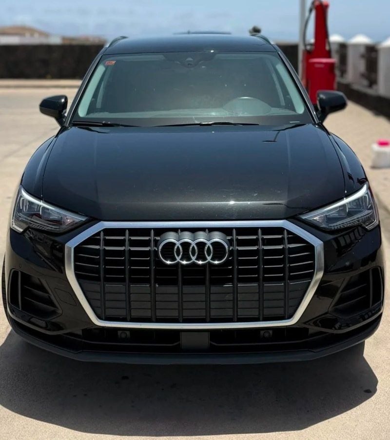 Audi Q3 Black Line 35 TFSI - foto 1