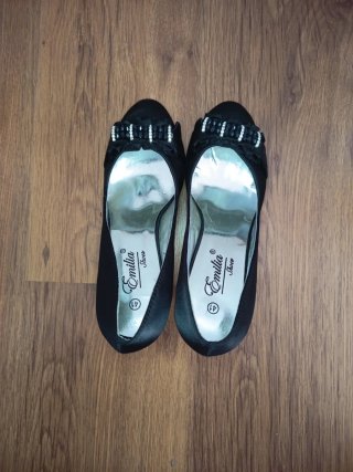 Zapatos de tacón negros Emilia Shoes talla 41
