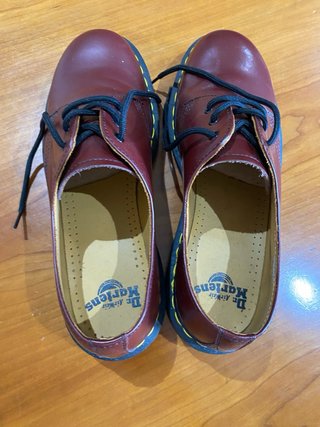 Dr. Martens AirWair 3 Ojales Rojo