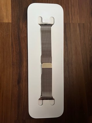 Apple Watch Ser 11 Oro Rosa + Milanese Loop Titan