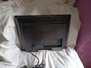 Monitor LG Flatron M228WD Negro