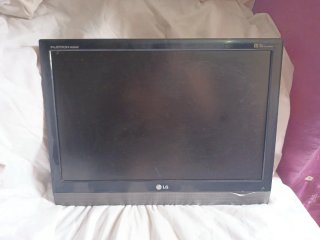 Monitor LG Flatron M228WD Negro