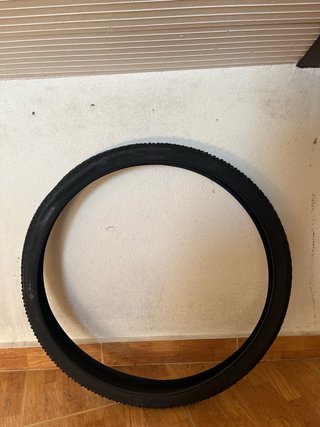 2 Cubierta CST B-TRAIL 27.5 VENTA EN PERSONA
