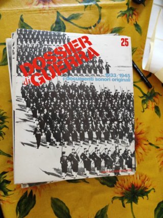 Raccolta dossier di guerra