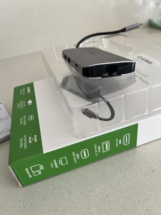 D-Link DUB-M810 Hub USB-C 8 in 1 (Win & Mac)