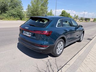 Audi Q8 e-tron 2021