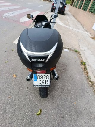 Kawasaki ZZR250 Negra