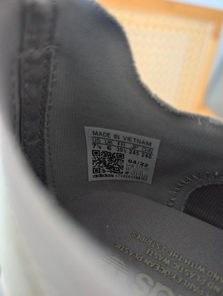 Adidas NMD_R1 V3 Boost Gris/Blanco Talla 39.5