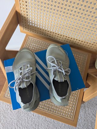 Adidas NMD_R1 V3 Boost Gris/Blanco Talla 39.5