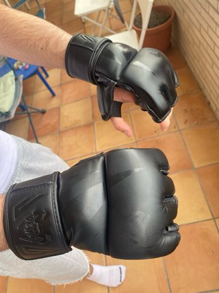 Guantillas MMA Venum Negras